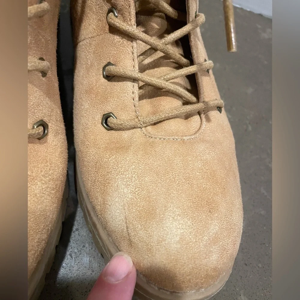 Cliffs by WHITE MOUNTAIN Tan Winter Boots